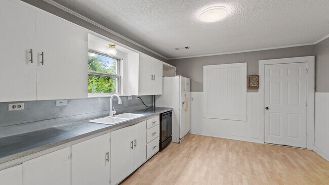 Building Photo - ? FOR RENT | New Boston, TX
