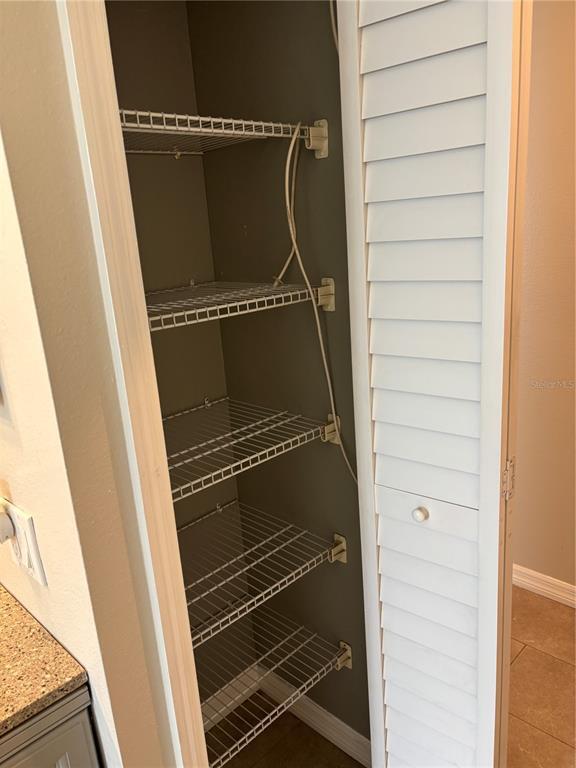 Building Photo - 8363 Jennifer Ln