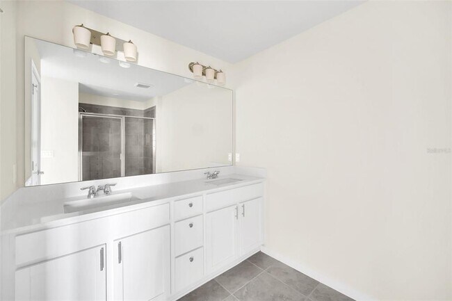 Building Photo - 1726 Delightful Dr
