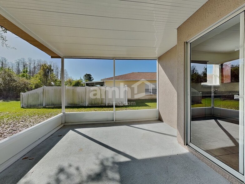 Building Photo - 9848 Edmonton Dr