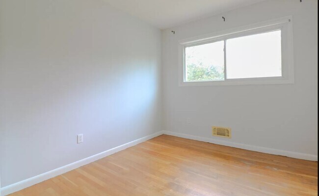 Bedroom 2 - 6510 Cipriano Rd