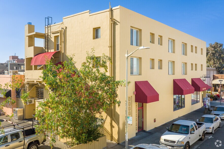 Primary Photo - 411 California Ave