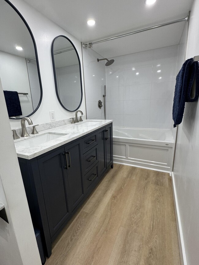 Building Photo - 9355 SW 8th St