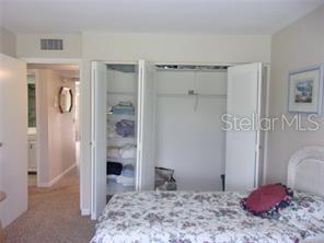 Building Photo - 1811 Bedford Ln