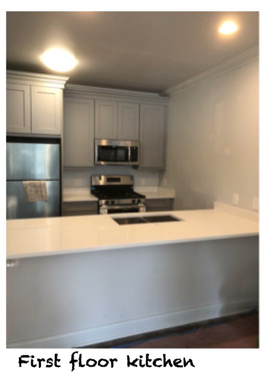 Kitchen - 202 W Rollin St