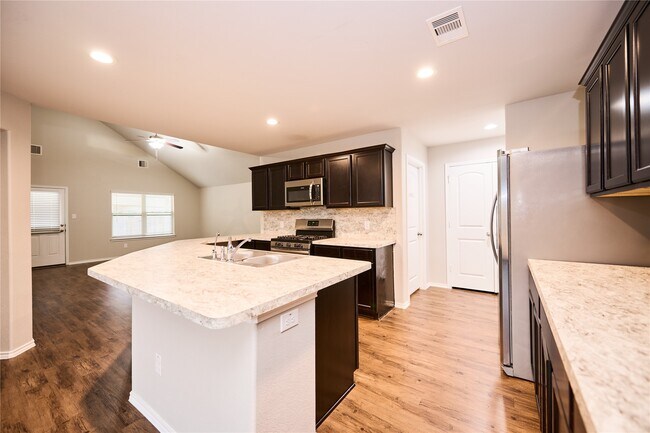 Building Photo - 13918 Nicolet Arbor Ln