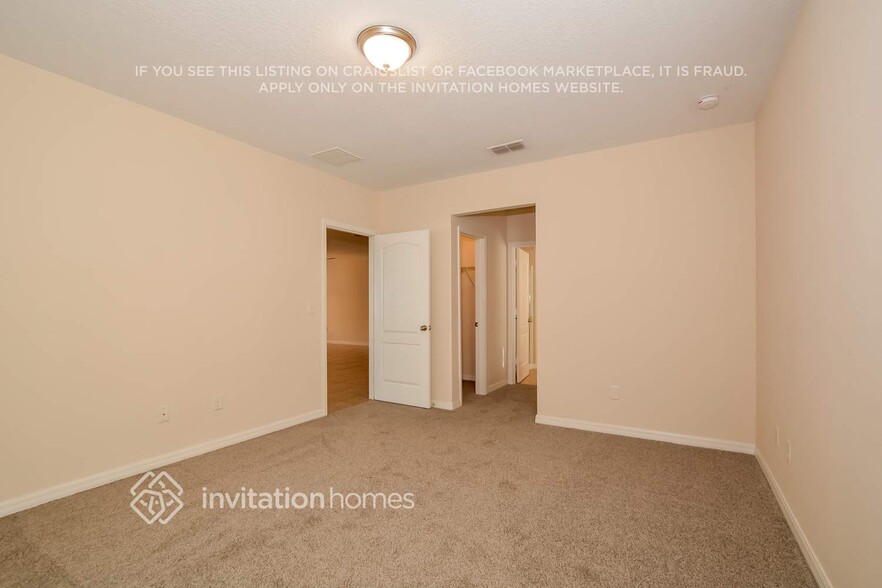 Building Photo - 719 Lake Douglas Dr