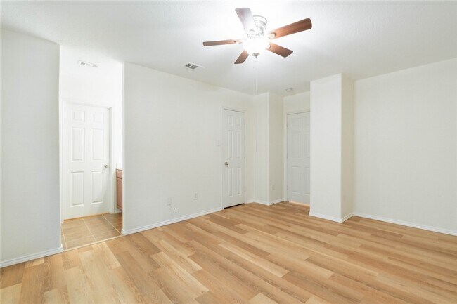 Building Photo - 5105 Spyglass Ln