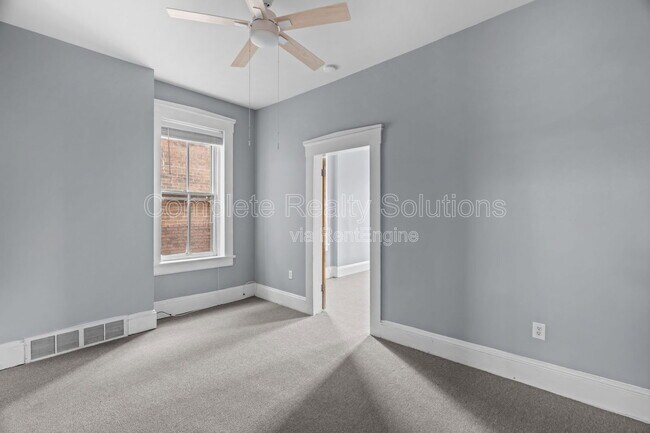 Building Photo - 1210 Lynch St