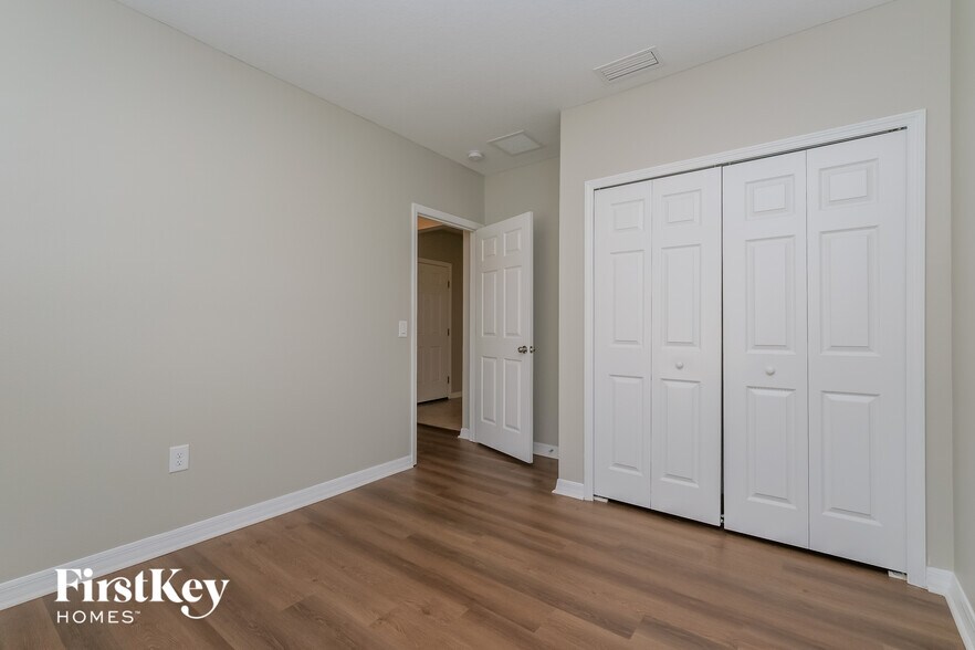 Building Photo - 18750 Alfaro Loop