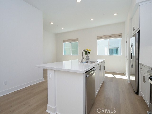 Building Photo - 1645 Hornet Dr