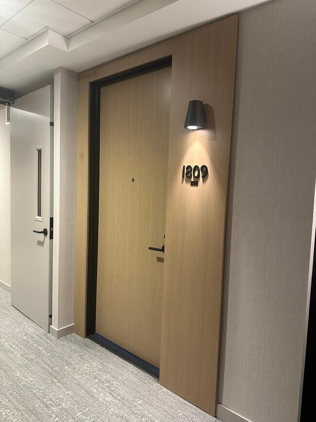 Building Photo - 10 Provost St