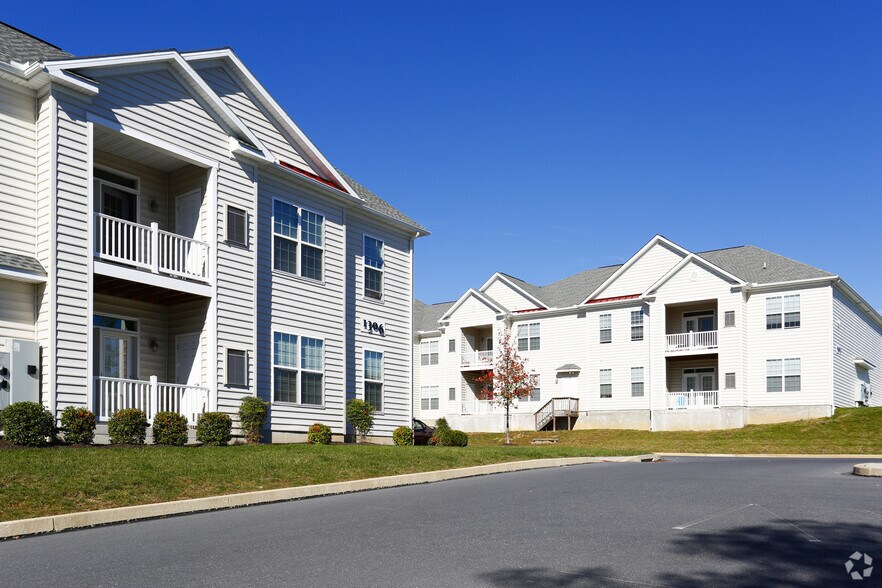 High Pointe Overlook 1500 High Pointe Dr Harrisburg PA 17110