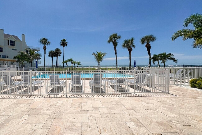 Building Photo - 17980 Gulf Blvd