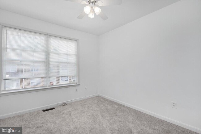 Building Photo - 18506 Carriage Walk Cir