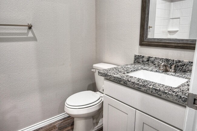 Building Photo - 11604 Vistawood St