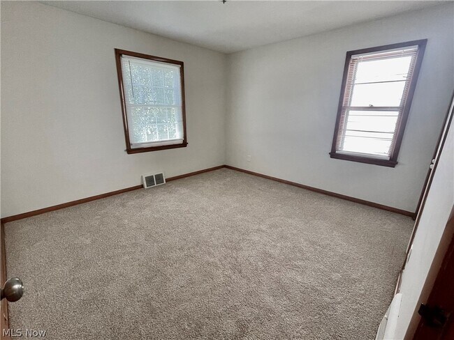 Building Photo - 13407 Woodward Blvd