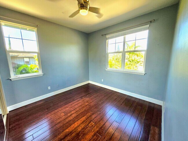 Building Photo - 206 Kuli Puu St