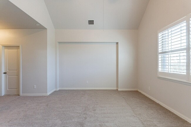 Building Photo - 3927 Cascade Sky Dr