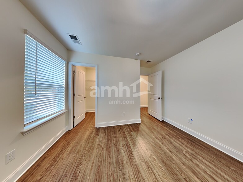 Building Photo - 8312 Tyrian Path