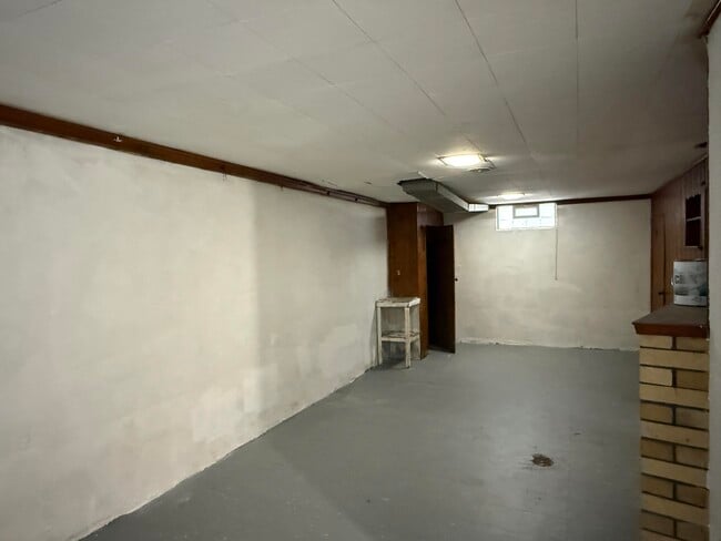 Building Photo - 7243 Dacosta