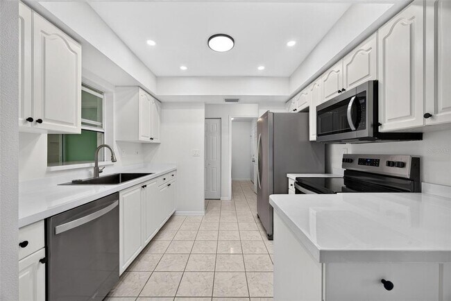 Building Photo - 7510 Ligustrum