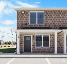 Building Photo - 3873 Jockey Dr