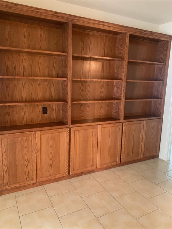 Building Photo - 21102 Santa Ana Cove