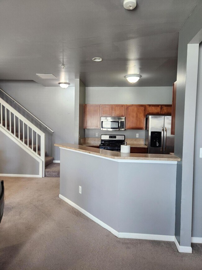 Building Photo - 23668 Northstone Village Dr