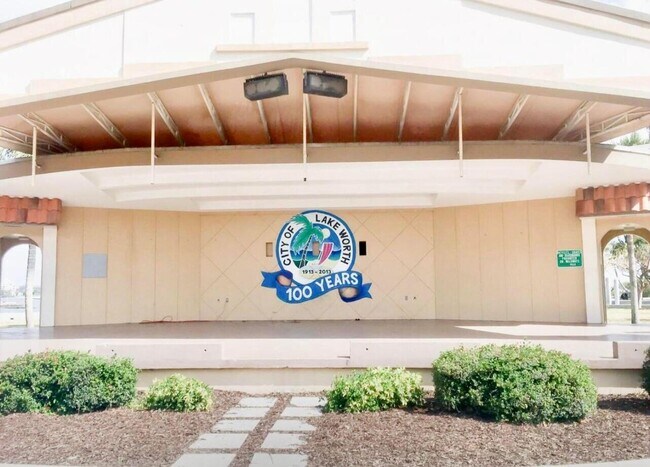 Building Photo - 304 Ocean Breeze