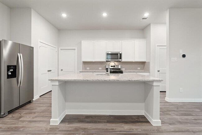 Building Photo - 21110 Staked Plains Dr