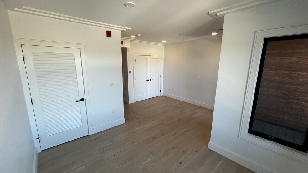 Building Photo - 58 Leo M Birmingham Pky