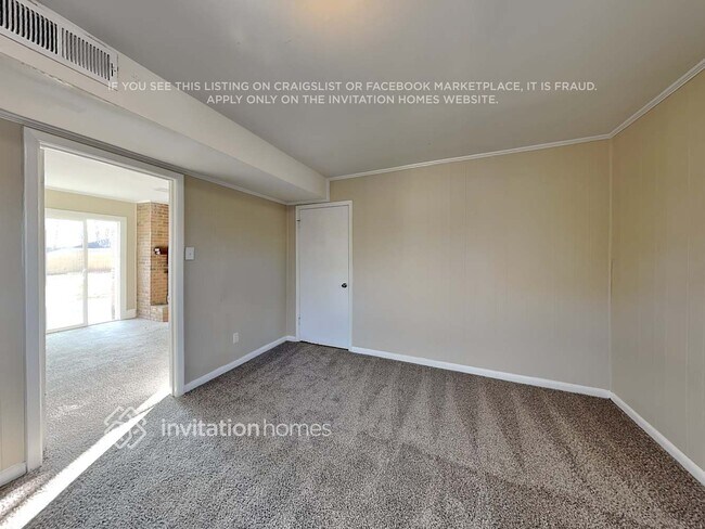 Building Photo - 1447 McIlroy Rd