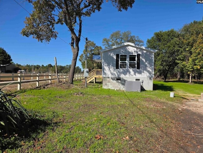 Building Photo - 714 Windy Rd