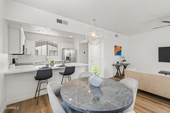 Building Photo - 2315 N 52nd St