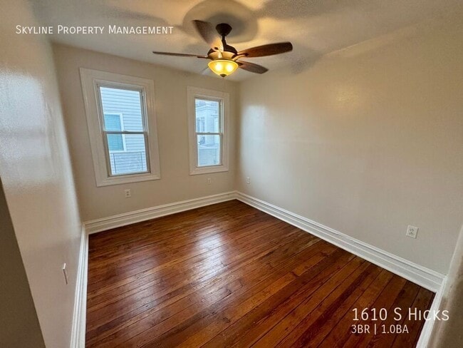 Building Photo - 1610 S Hicks-