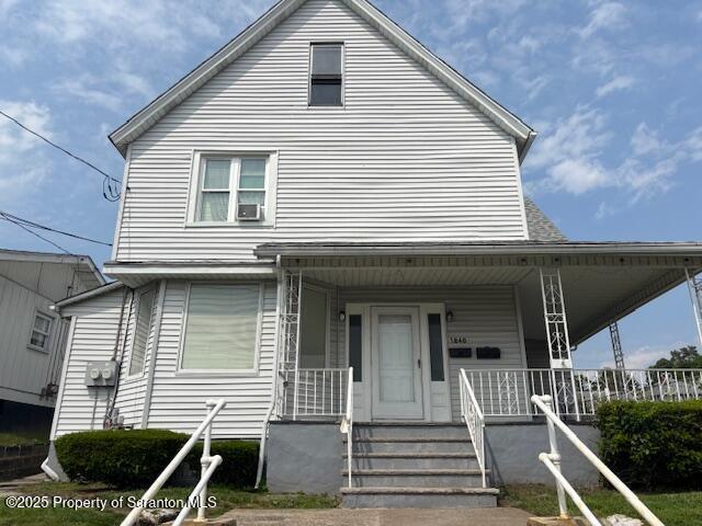 Building Photo - 1240 Watson St