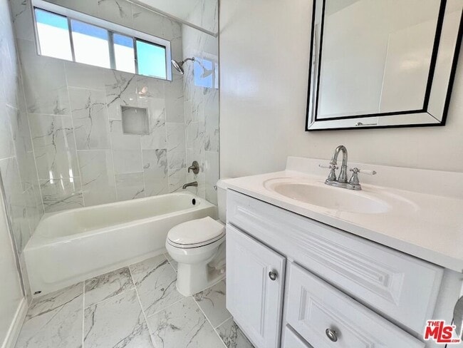 Building Photo - 1426 Orange Grove Ave