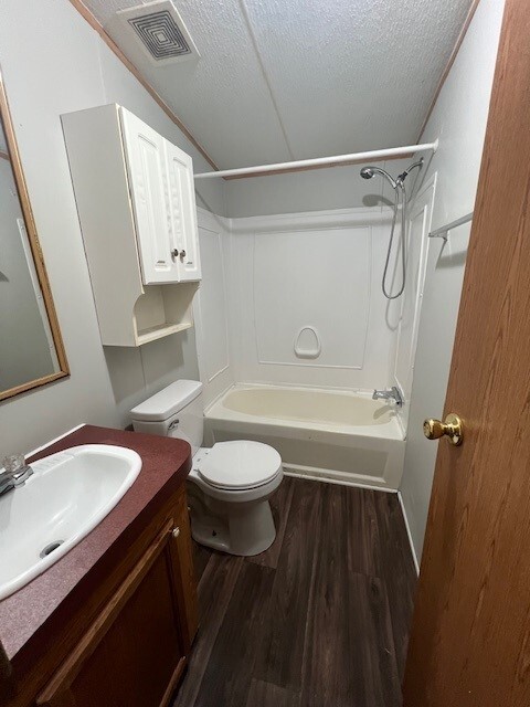 Building Photo - 35 Virginia Dr