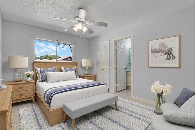 Building Photo - 2145 5th St