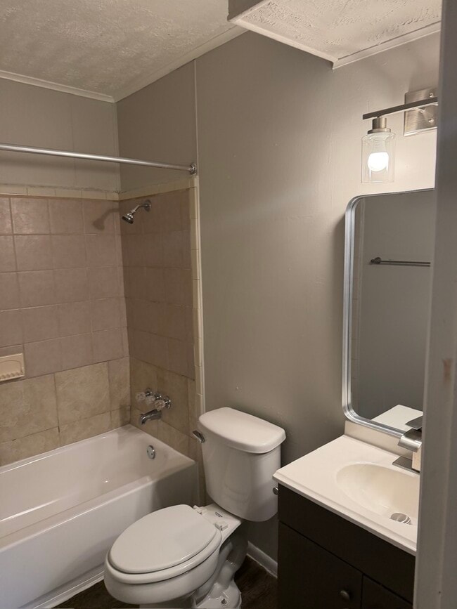 Building Photo - 23430 Cimber Ln