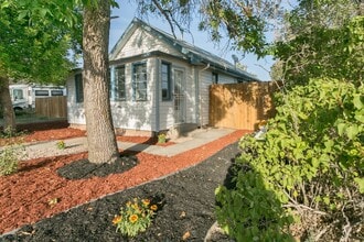 Building Photo - 4898 S Logan St