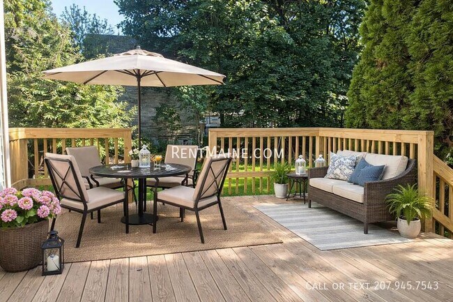 Building Photo - 92 Fling St