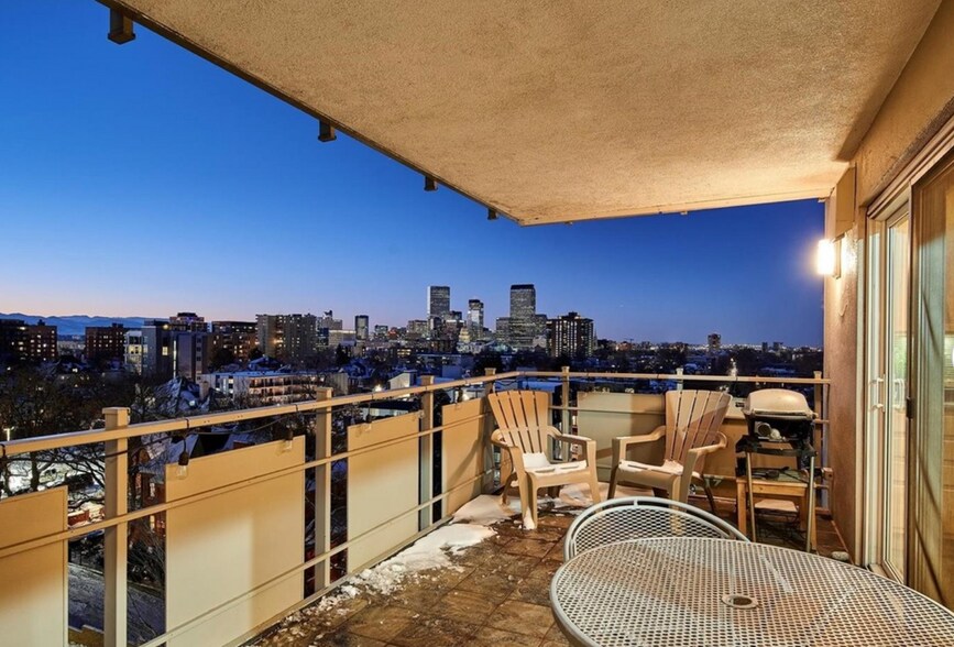 Balcony - 800 N Washington St