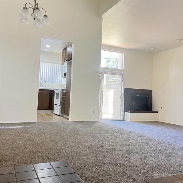 Building Photo - 3230 Caminito Eastbluff