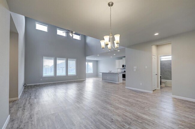 Building Photo - 28011 Langsdale Ct