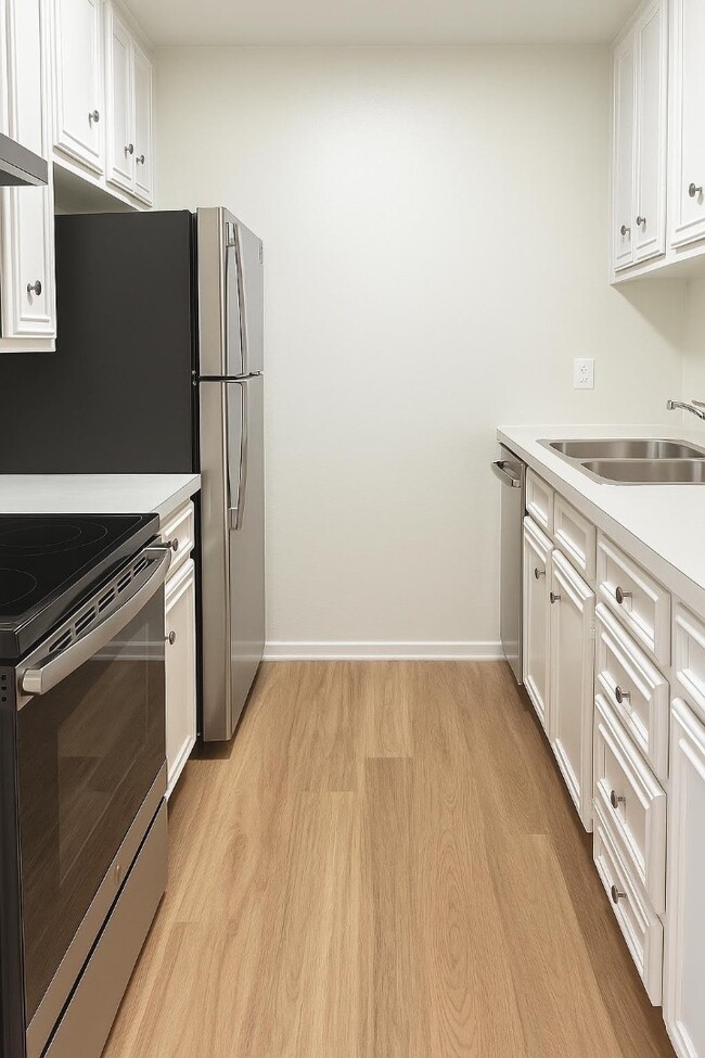 Building Photo - 5405 Tennyson Dr