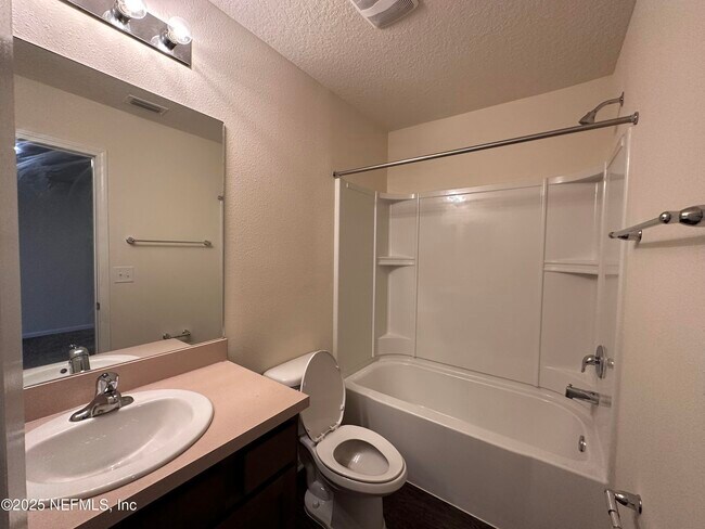 Building Photo - 316 Pistachio Pl
