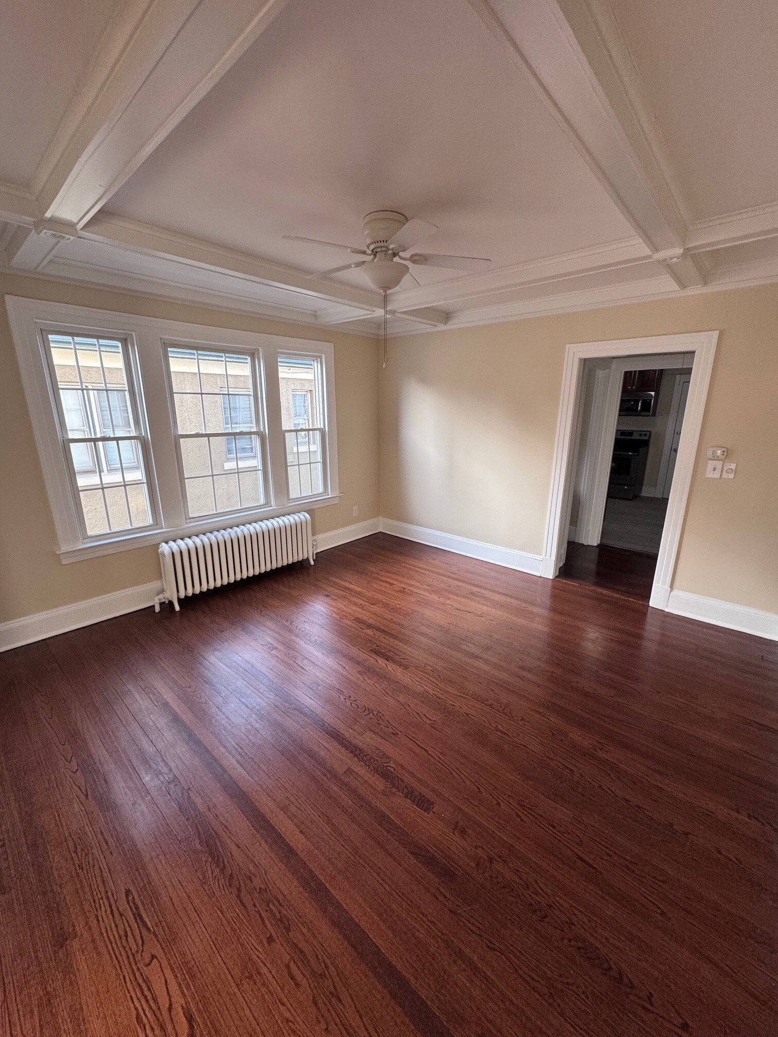 Dining Room - 786 Farmington Ave
