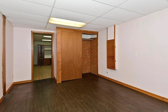 Building Photo - 980 Manresa Ln